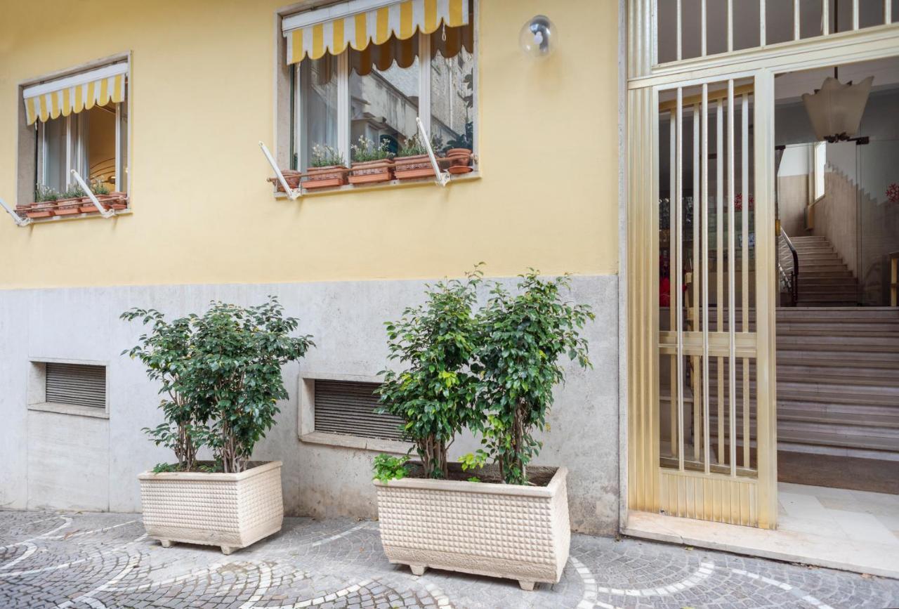 La Floridea Daire Napoli Dış mekan fotoğraf