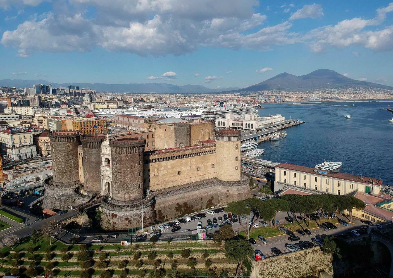 La Floridea Daire Napoli Dış mekan fotoğraf